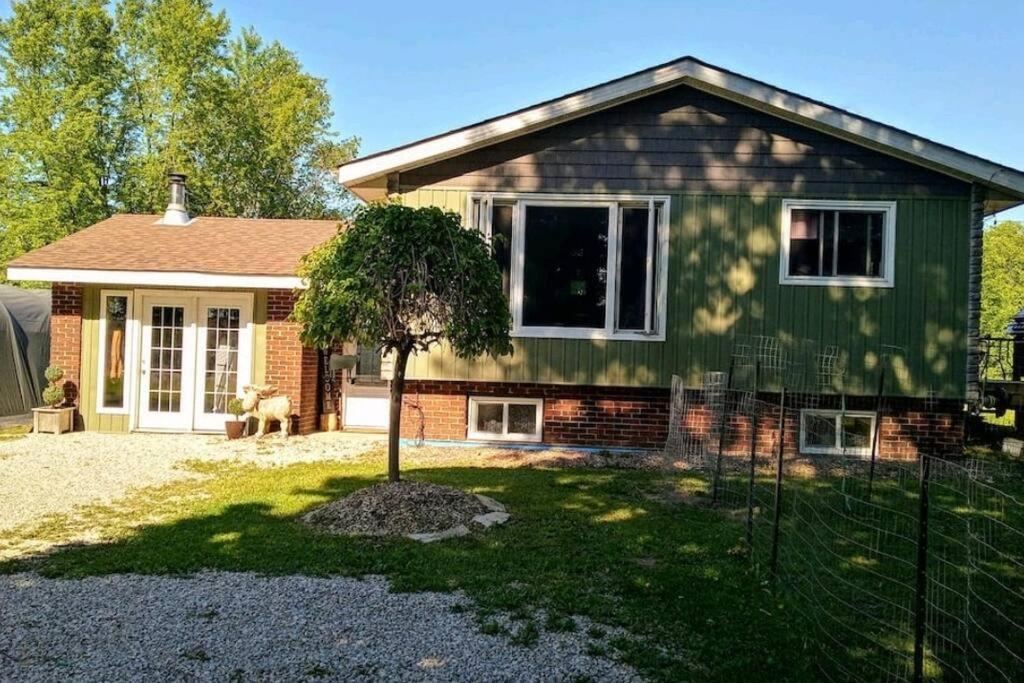 ליונס הד Family Friendly Cottage ☆Walking Distance To Beach מראה חיצוני תמונה