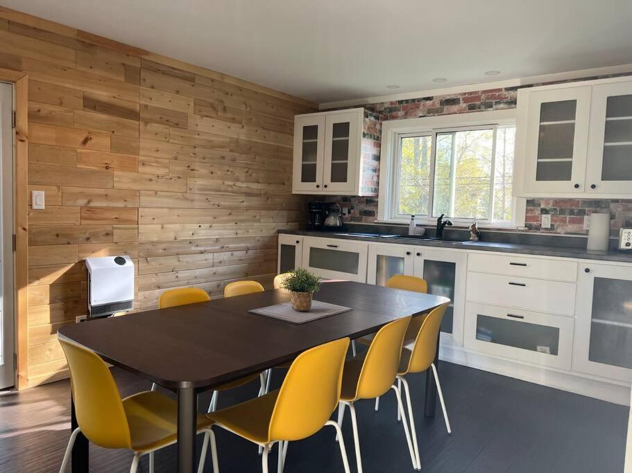ליונס הד Family Friendly Cottage ☆Walking Distance To Beach מראה חיצוני תמונה